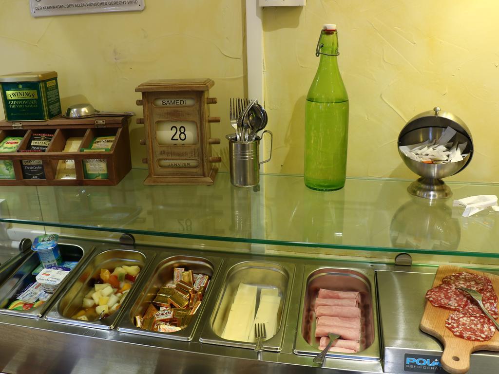Logis Hotel Orly 阿莱斯 外观 照片