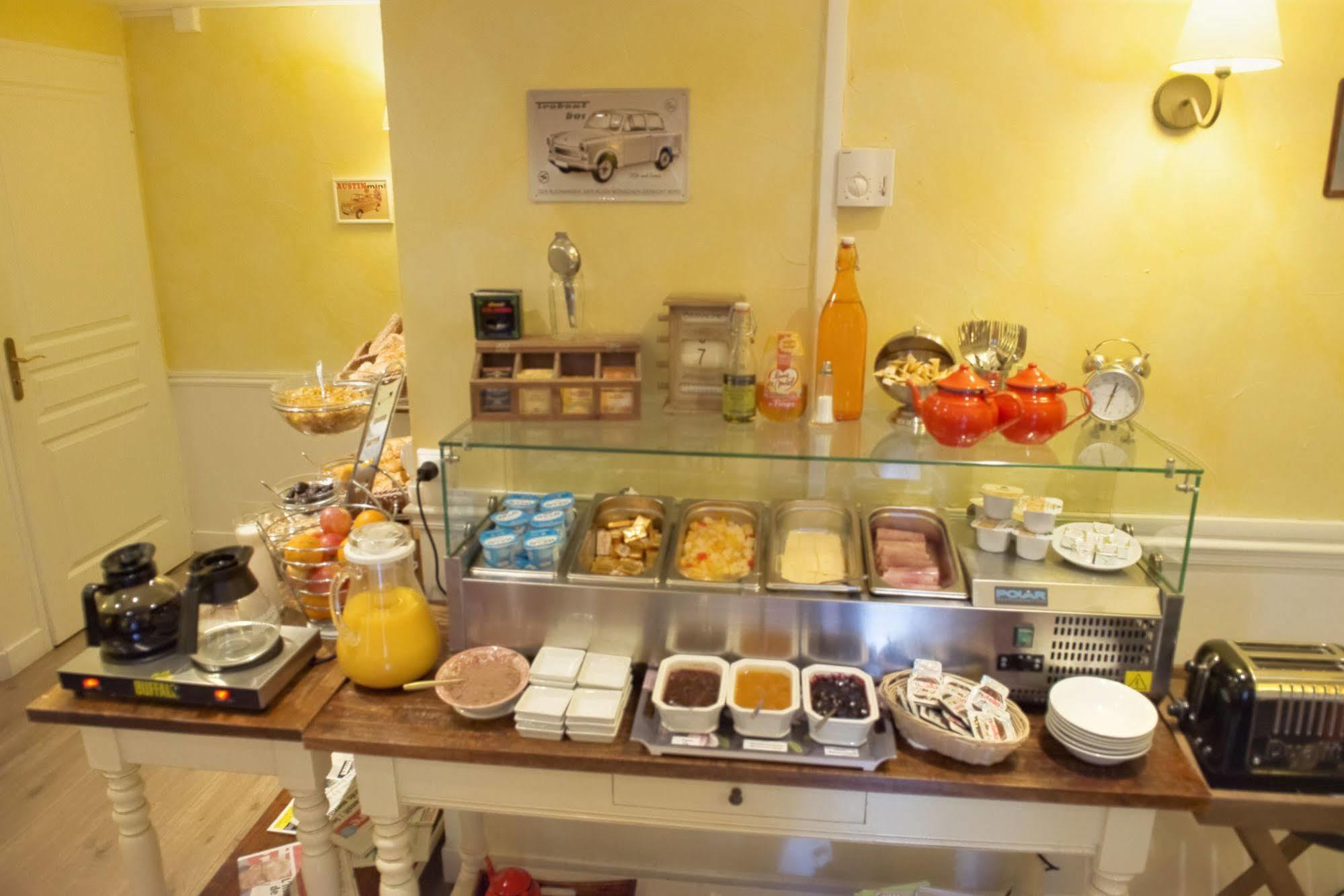 Logis Hotel Orly 阿莱斯 外观 照片